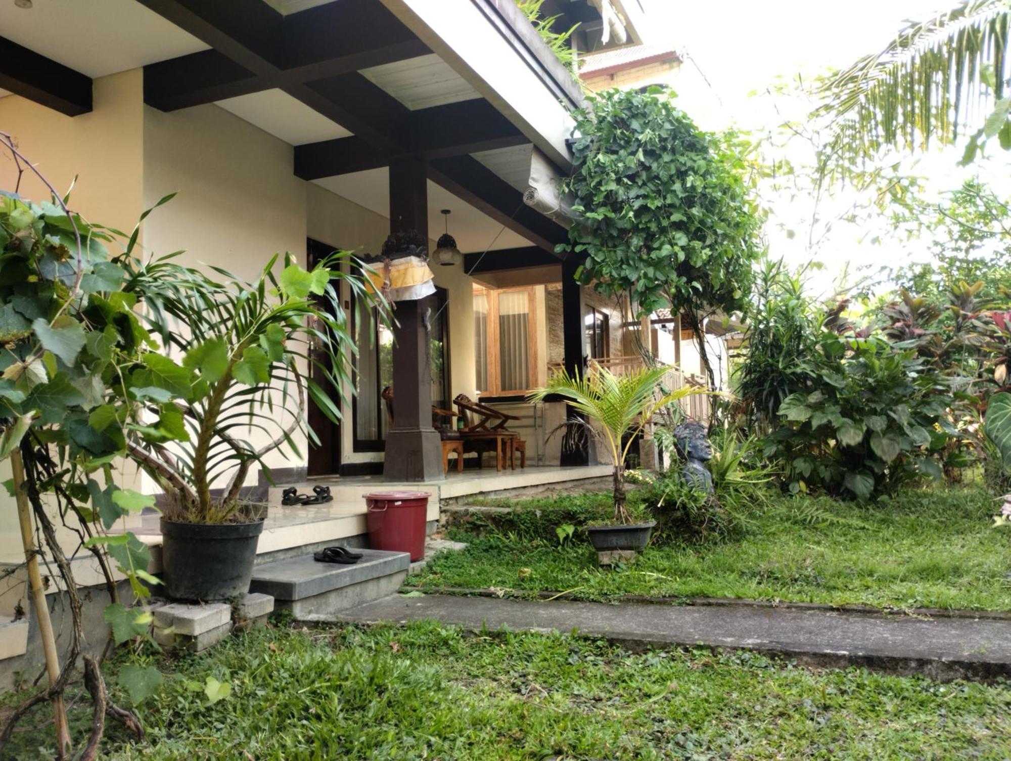 Indraprastha 2 Bungalow Ubud Exterior foto